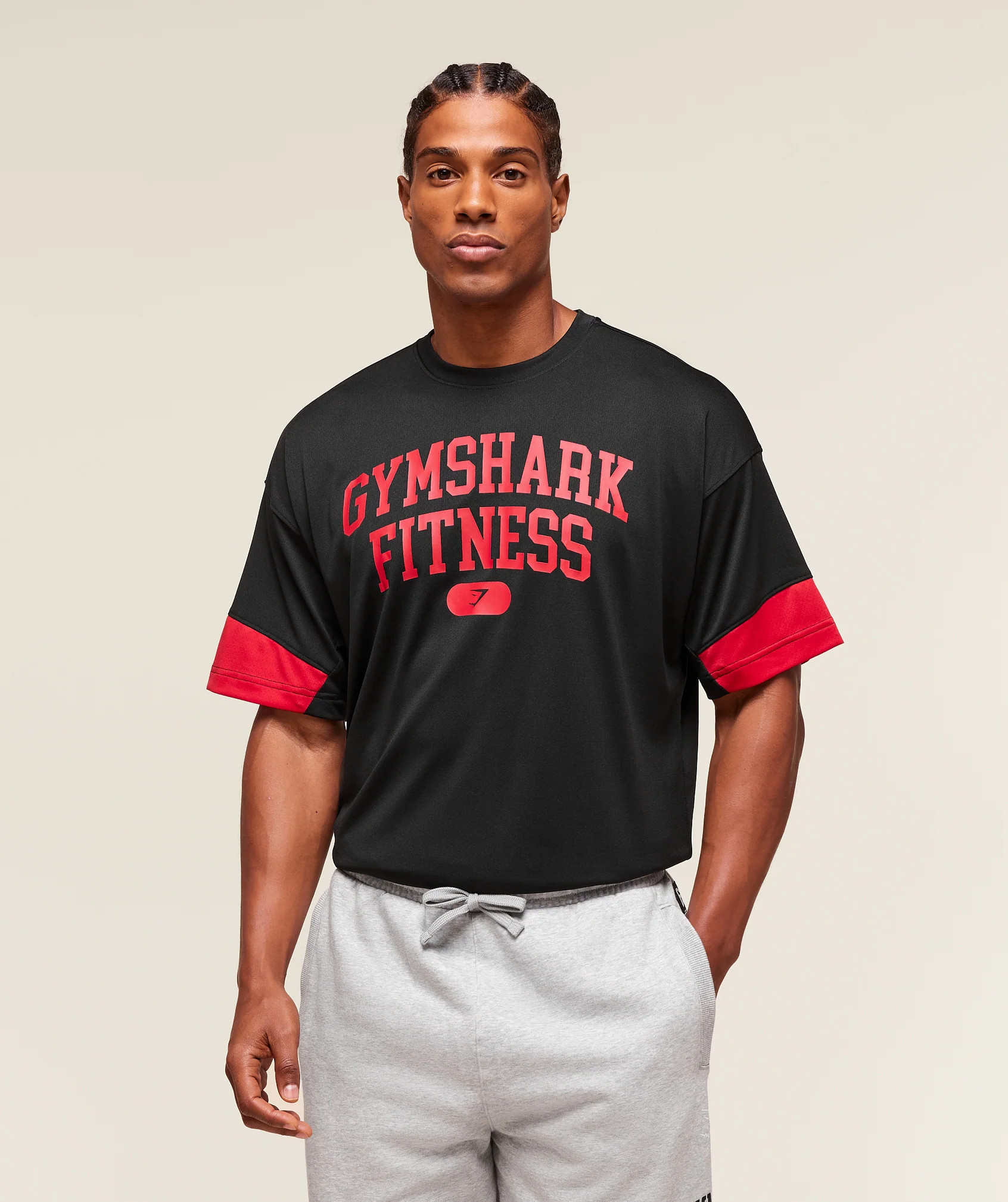 Gymshark Varsity Oversized T-Shirt - Black/Conditioning Red | Gymshark EU