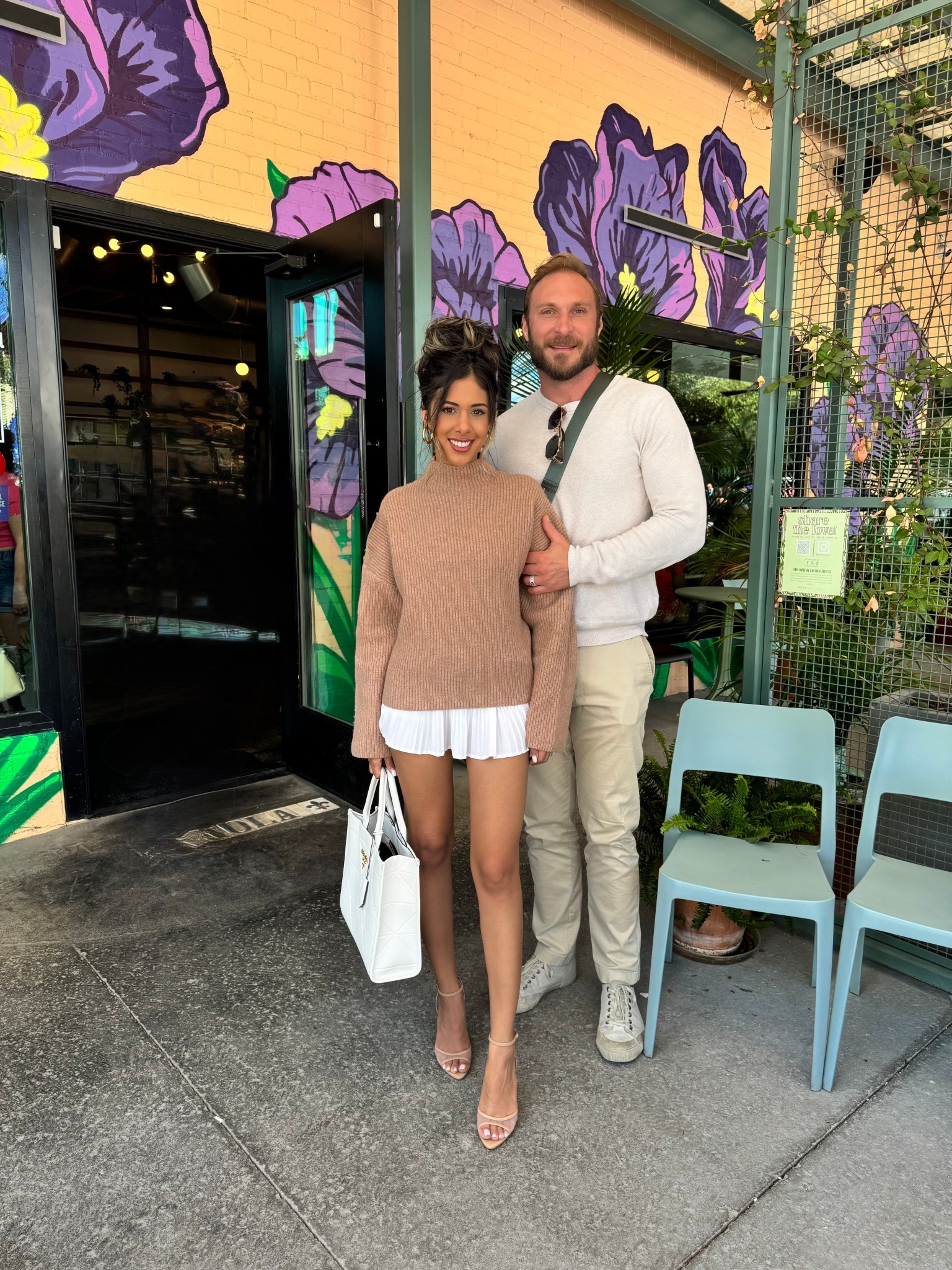 In San Antonio for our engagement anniversary this year, it’s my first time ❤️ this cute outfit is partly Lululemon partly Pink Blush and is maternity friendly! 

•••
         
           
          Sweater brown sweater mocha sweater cute fall outfit brown outfit brown and white outfit tan outfit cute outfit fall friendly outfit brunch outfit winter outfit fall transition outfit fall transitional outfit 

#LTKPetite #LTKSeasonal