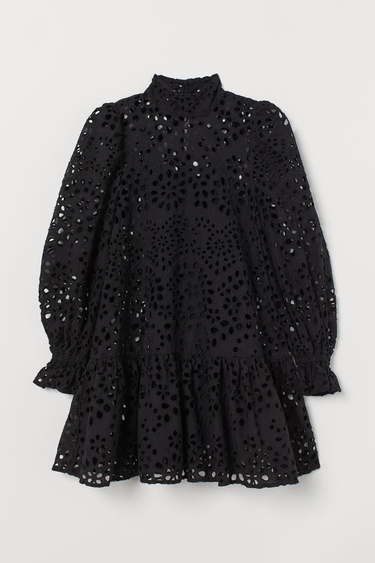 Broderie anglaise dress | H&M (UK, MY, IN, SG, PH, TW, HK)