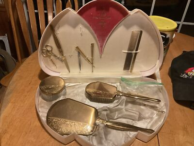 Vintage Doris Day Dream Chest Vanity Set by Crosby In Orginal Pink Velvet  Case  | eBay | eBay US