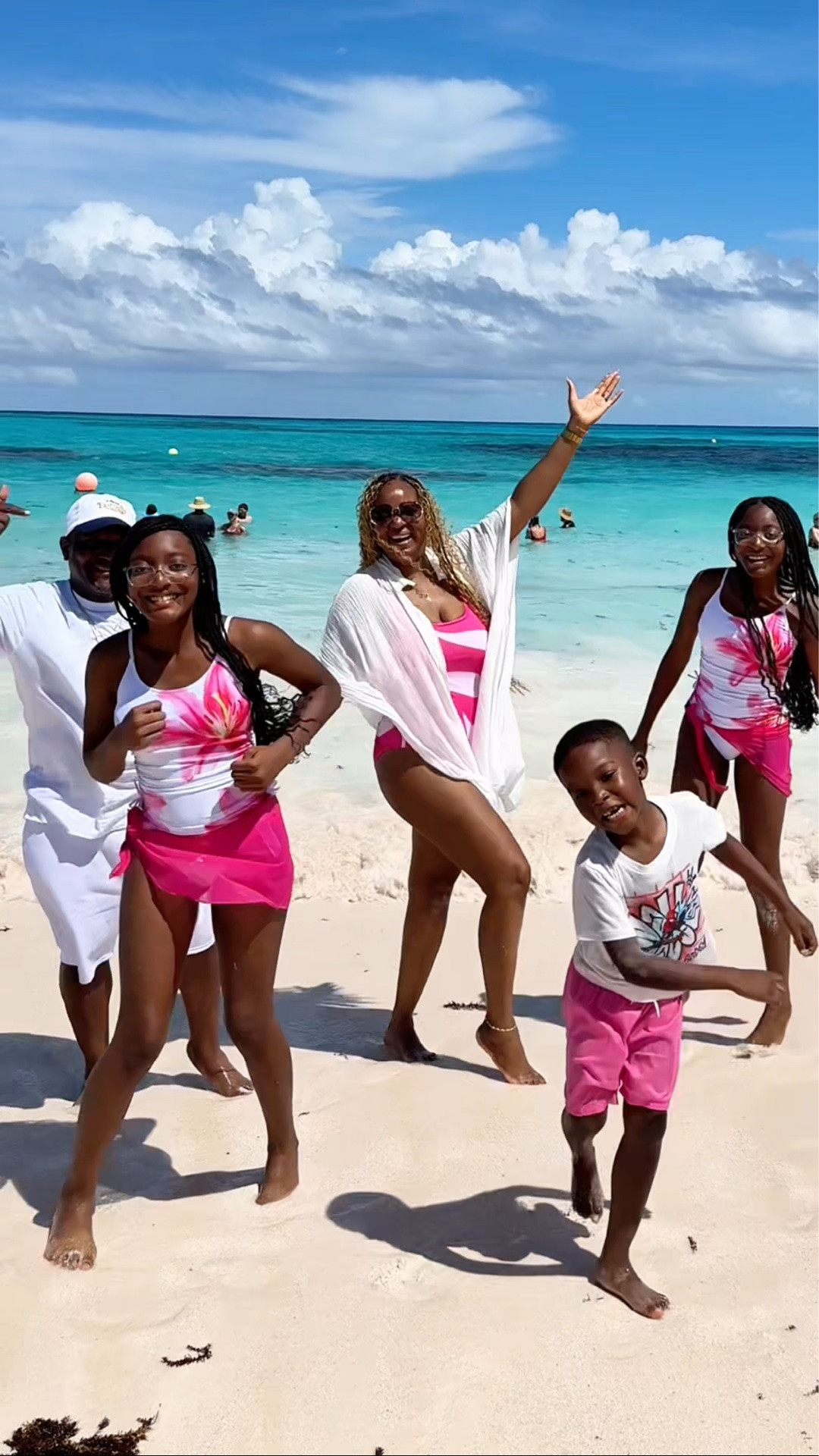 POV : Family matches on Disney beach 🏖️

#LTKKids #LTKMidsize #LTKmomlife