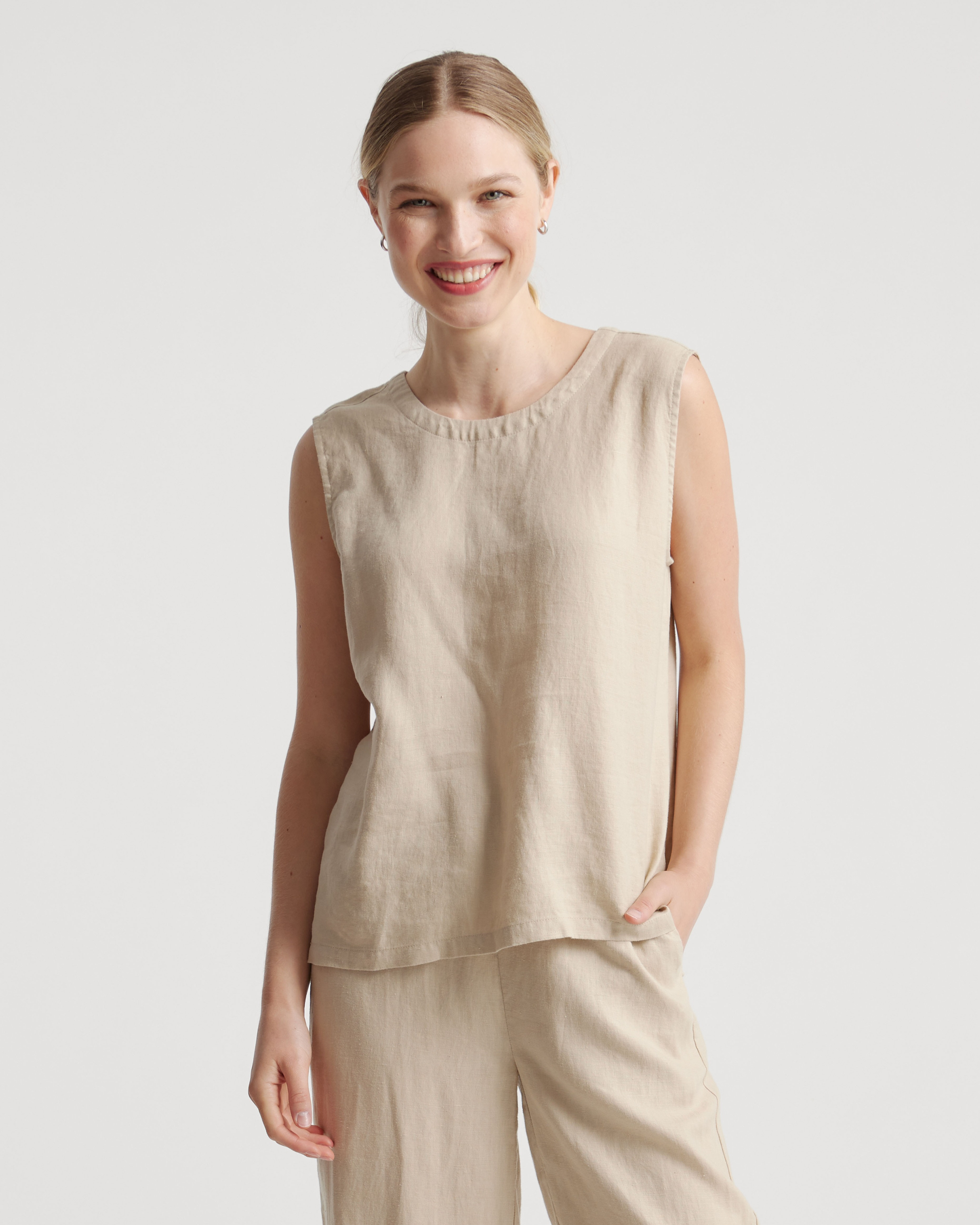 Quince | Women's Tank Top in Driftwood, Size XS, Linen | Quince