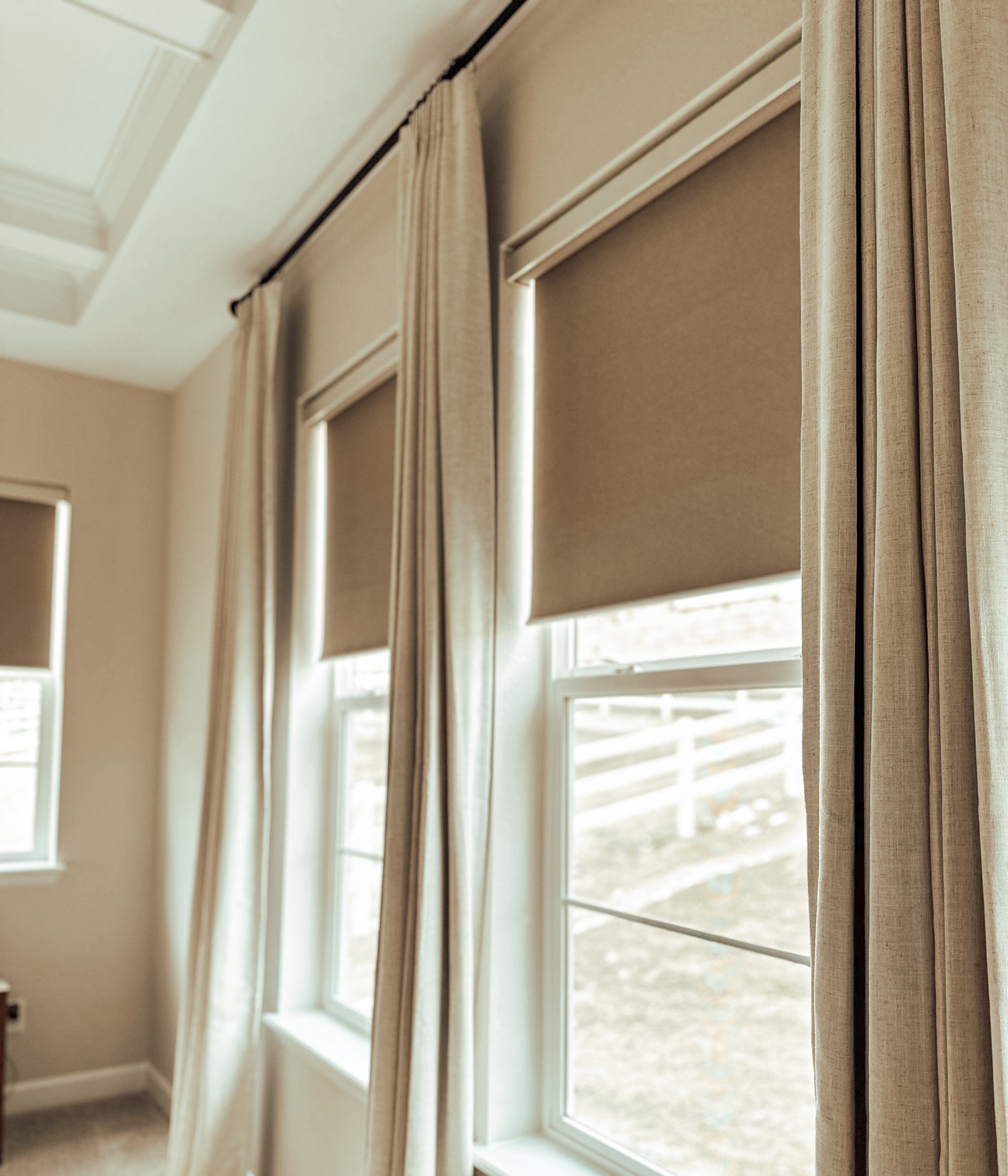 Amazon Motorized Window Shades.💕

#LTKstyletip #LTKSeasonal #LTKhome