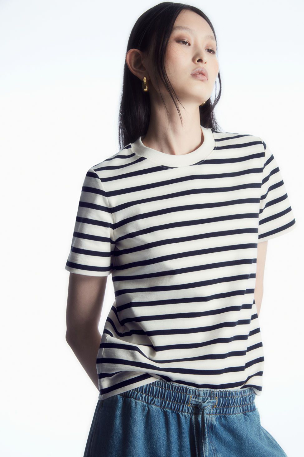 THE CLEAN CUT T-SHIRT - NAVY / WHITE / STRIPED - T-shirts - COS | COS (US)