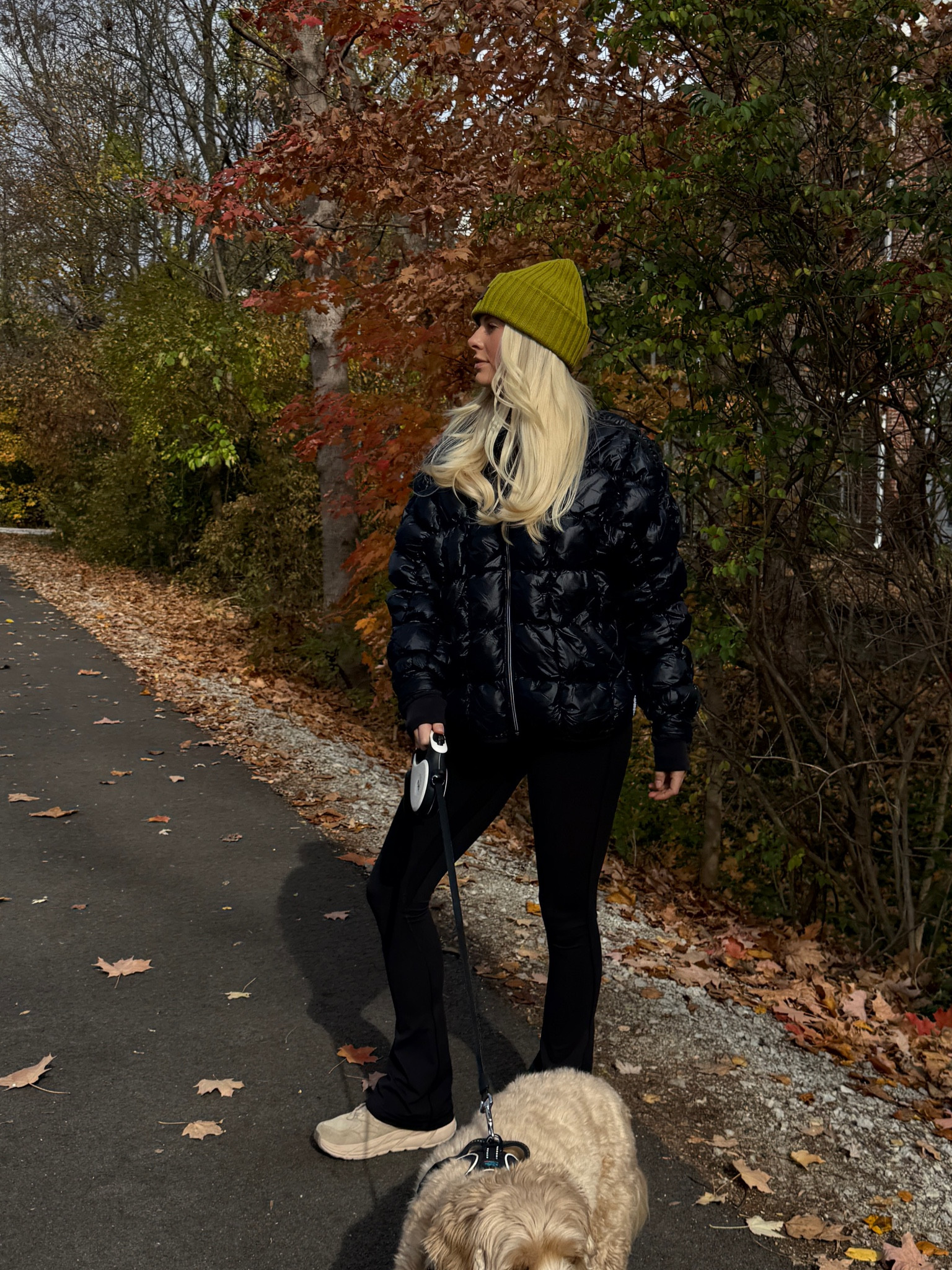 Fall Outfit! Small in jacket, 4 reg in leggings. True size in shoes.
#kathleenpost #falloutfit #fallwalk

#LTKSeasonal #LTKActive #LTKStyleTip