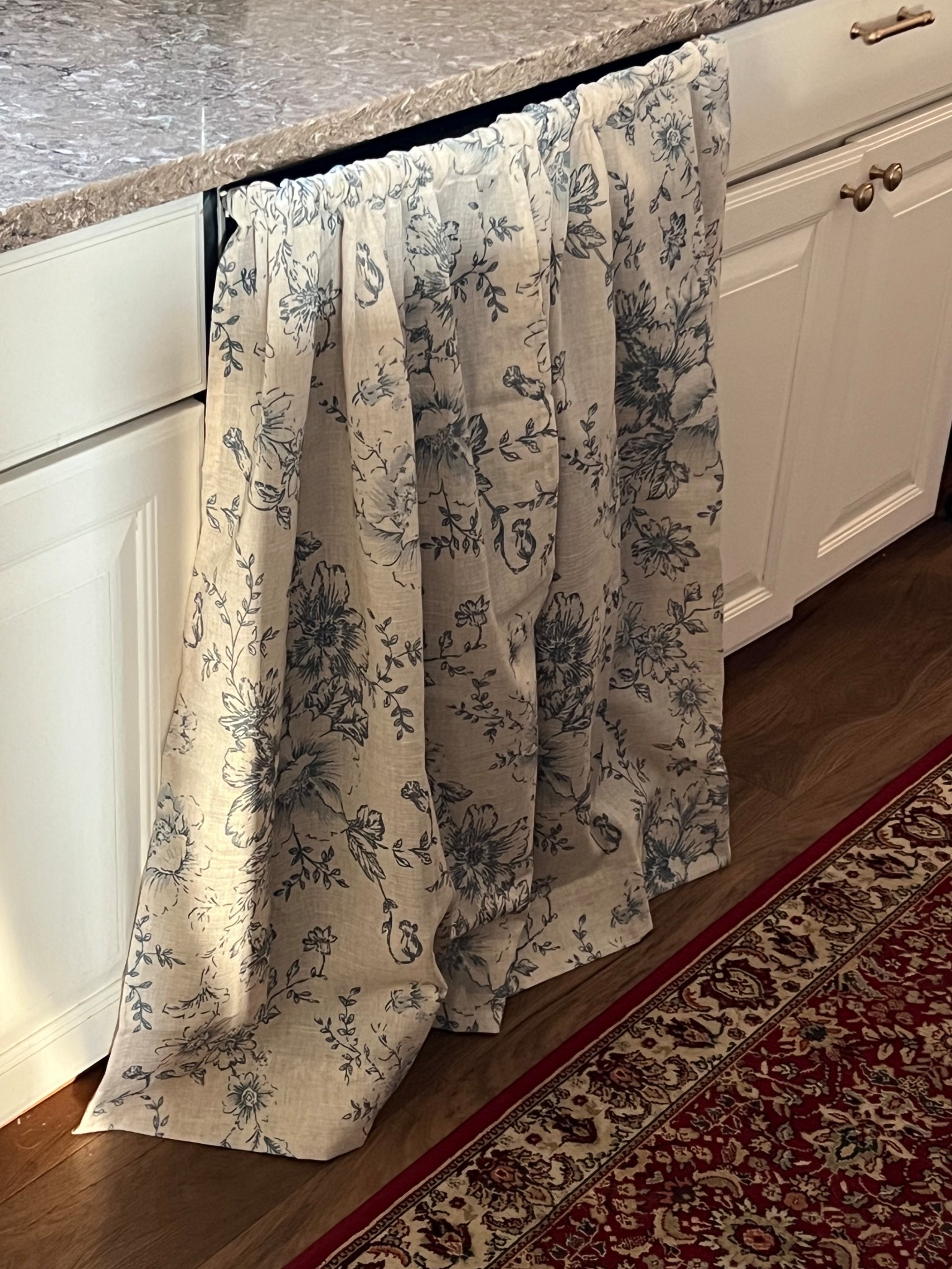 Cottage dishwasher curtain 🍶

#LTKHome