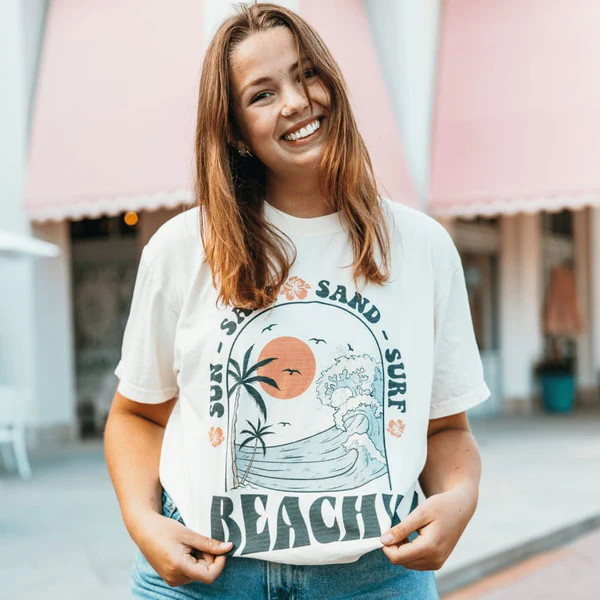 Beachy Tee - Ivory | Mountain Moverz