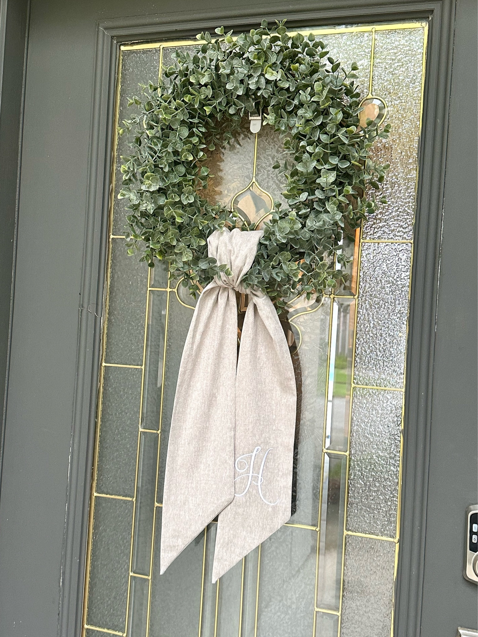 Personalized wreath sash for the perfect housewarming gift! 

#LTKU #LTKHome #LTKFindsUnder50