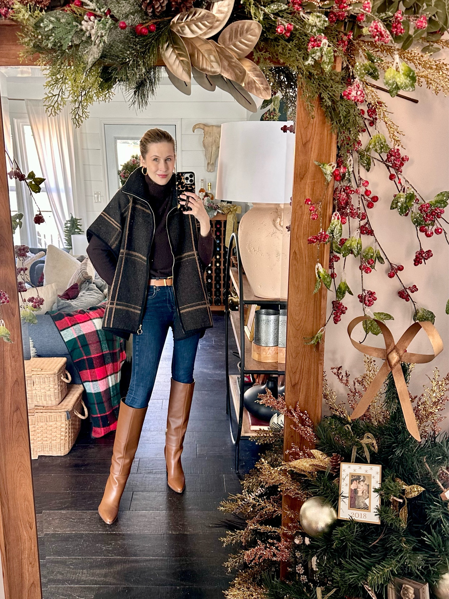 Wiped out the skinny jeans for the first time in years and I have to say I have fallen back in love with the skinnies tucked into knee high boots look all over again. It’s just so classic & flattering. Plus the high waist makes my legs look miles long and super lean. 

Jeans are my old favorites from Lucky and I’ll try to find a similar option. 

Cape coat is Michael Kors via TJ Maxx (last year) linking similar 


Winter outfit | skinny jeans | jeans | cape coat | Ralph Lauren outfit | cashmere 

#LTKStyleTip #LTKSeasonal #LTKFindsUnder100