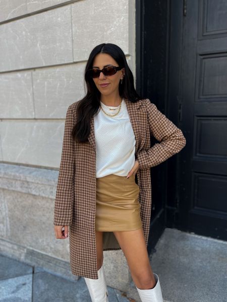 Fall outfit — brown dad coat, faux leather skirt, cream sweater (wearing small in all)

Sweater is 15% off with SUGARED15

#LTKunder100 #LTKSeasonal #LTKsalealert
