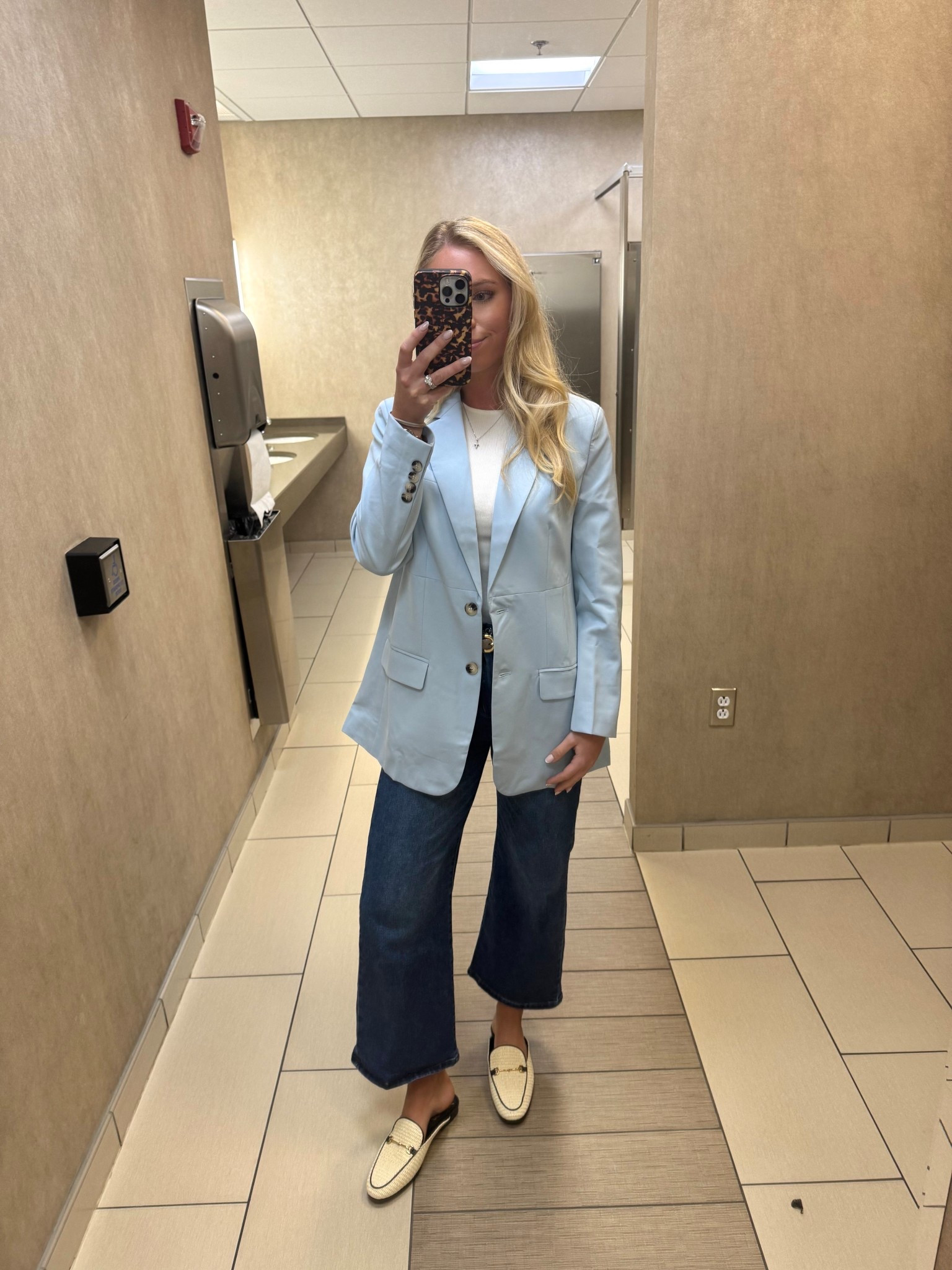 Office OOTD

#LTKFindsUnder50 #LTKSaleAlert #LTKShoeCrush