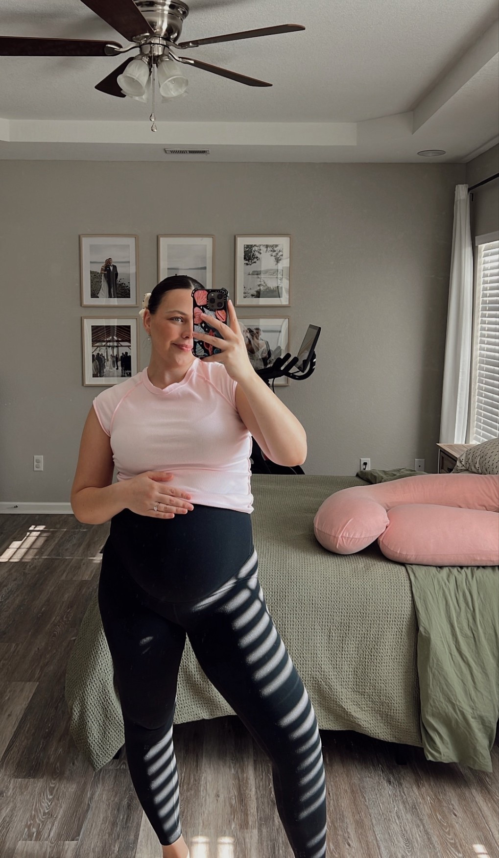 soft and comfy maternity leggings!! 💗 #maternity 

#LTKBump #LTKootd #LTKmomlife