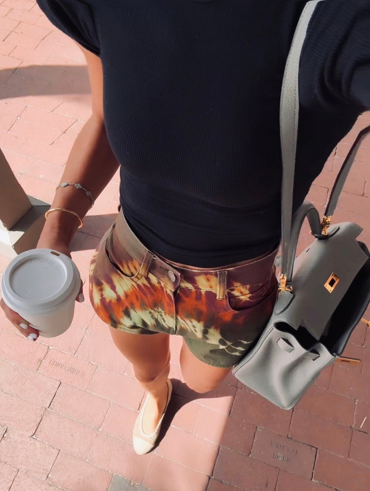Love this modern take on tie-dye 



vacation outfits beach
Spring outfits
Shorts outfits 

#LTKootd #LTKFestival
