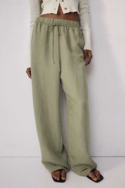 Linen-blend pull-on trousers - Light khaki green - Ladies | H&M GB | H&M (UK, MY, IN, SG, PH, TW, HK)