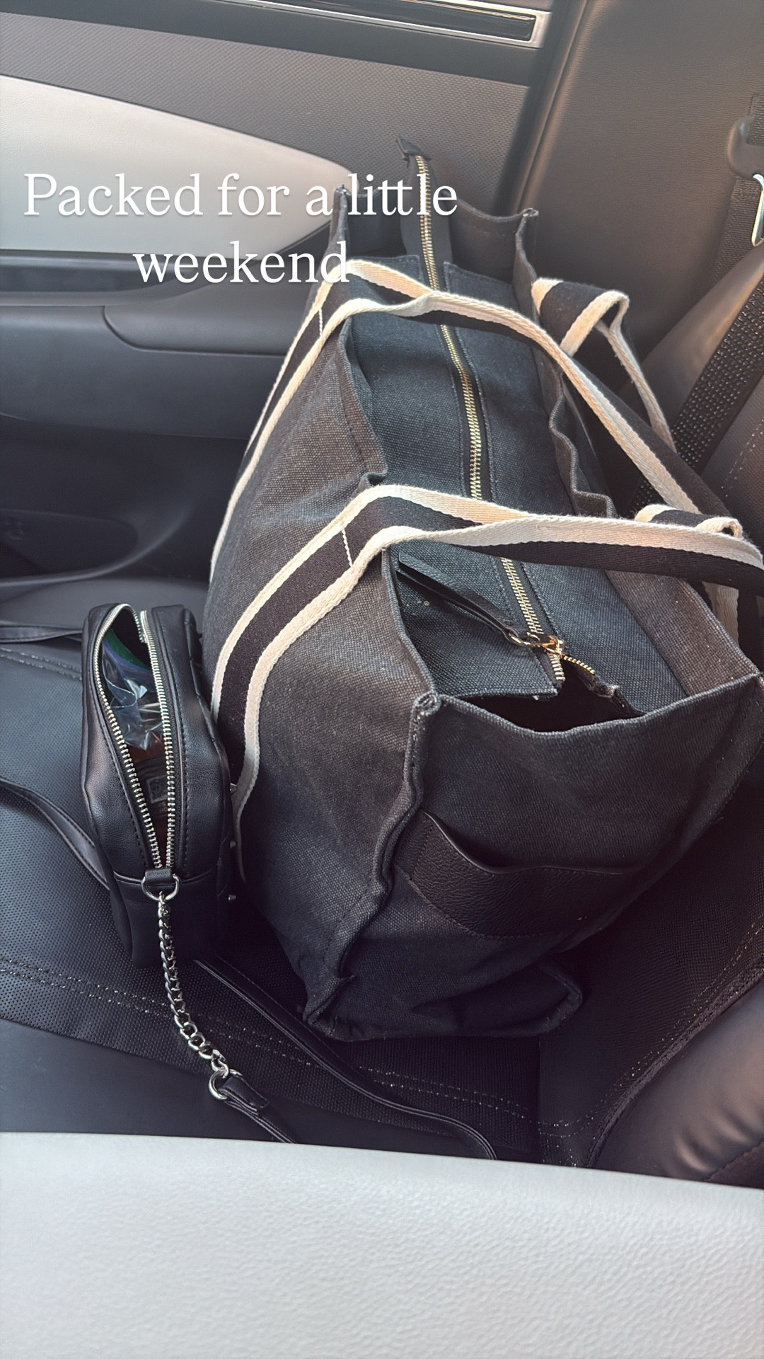 Weekend essentials. 🖤

Just my everyday makeup bag + the basics.

#MakeupEssentials #OvernightBag #WeekendVibes #BeautyOnTheGo

#LTKdayinmylife #LTKTravel #LTKselfcare