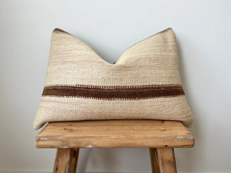 AFRAH II Pillow - Turkish Kilim Pillow Cover - Lumbar - 16x24 - Vintage - Oushak  - Soft - Woven ... | Etsy (US)