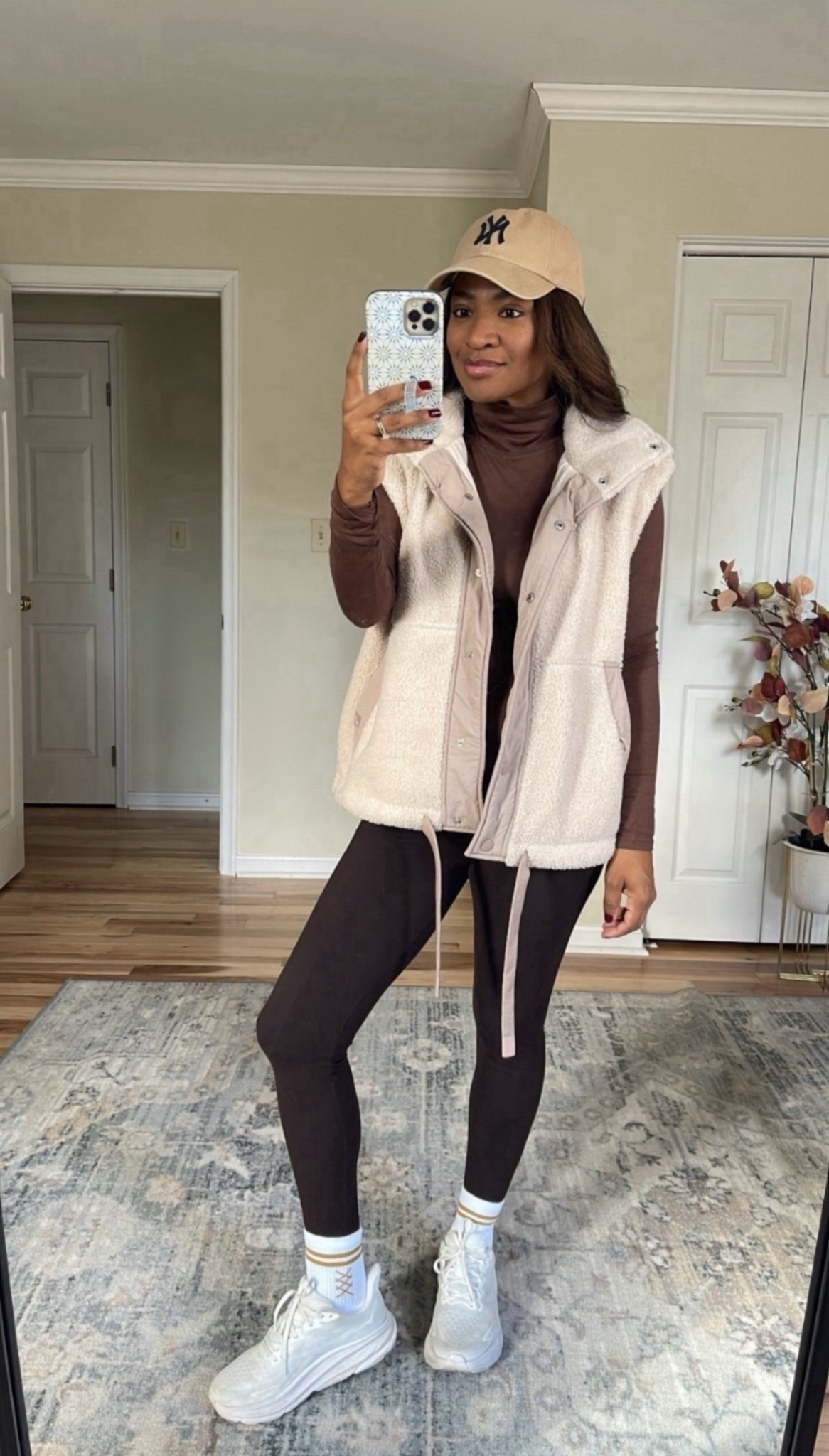 Wearing the vest in a small. From Target!

L #ltkfindsunder50 #ltkover40 #ltkfindsunder100

