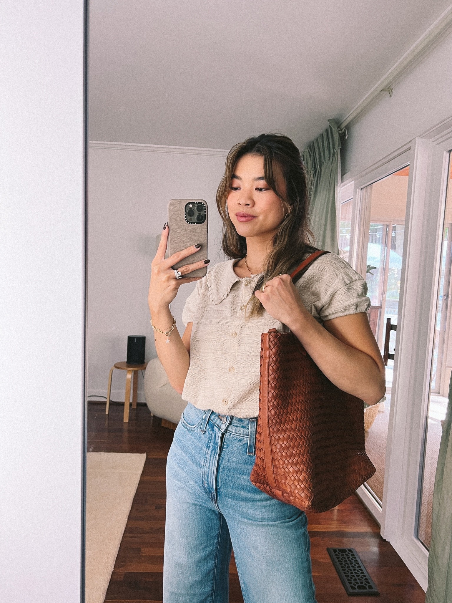 Sweet Madewell top for the fall season. 

Top - XXS/XS
Jeans - 00/0

#fallfashion
#fallstyle
#falloutfits
#petitefashion
#jacket
#top
#denim
#jeans 
#seasonalfashion 
#handbag 

#LTKSale #LTKSeasonal #LTKsalealert