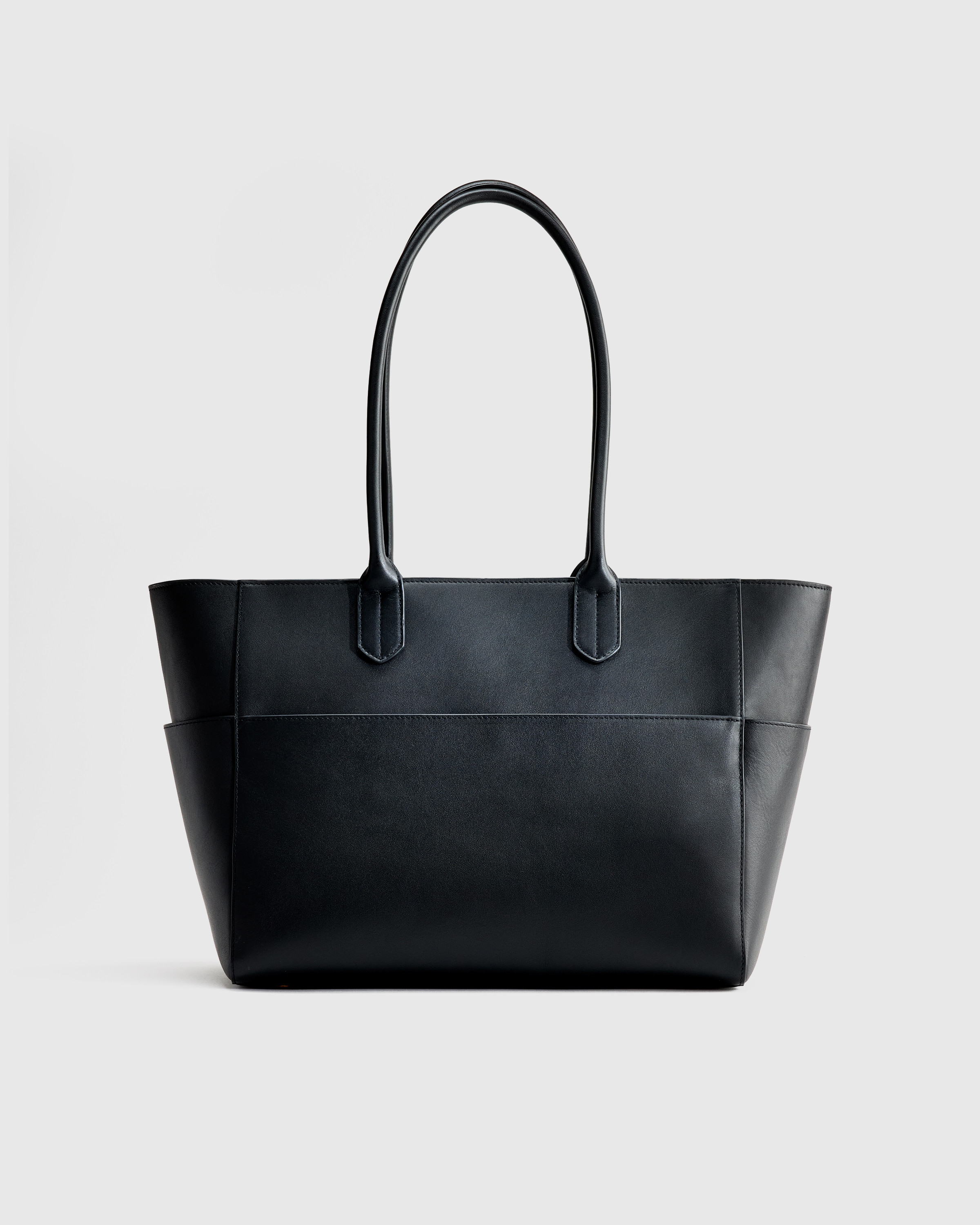 Quince | Women's Italian Leather Shopper Tote in Black | Quince