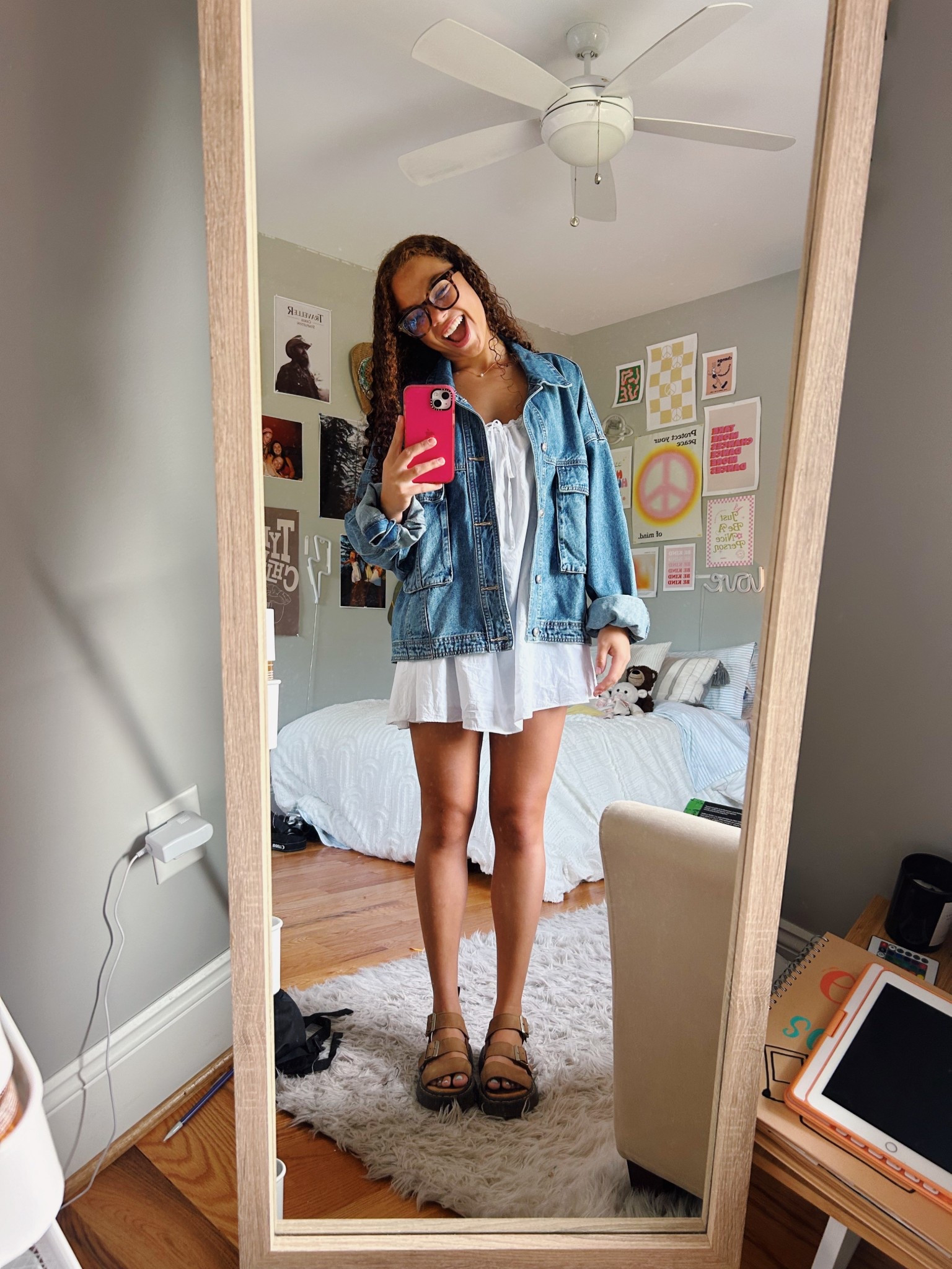 cool school gurl

#LTKFestival #LTKFindsUnder100 #LTKGiftGuide