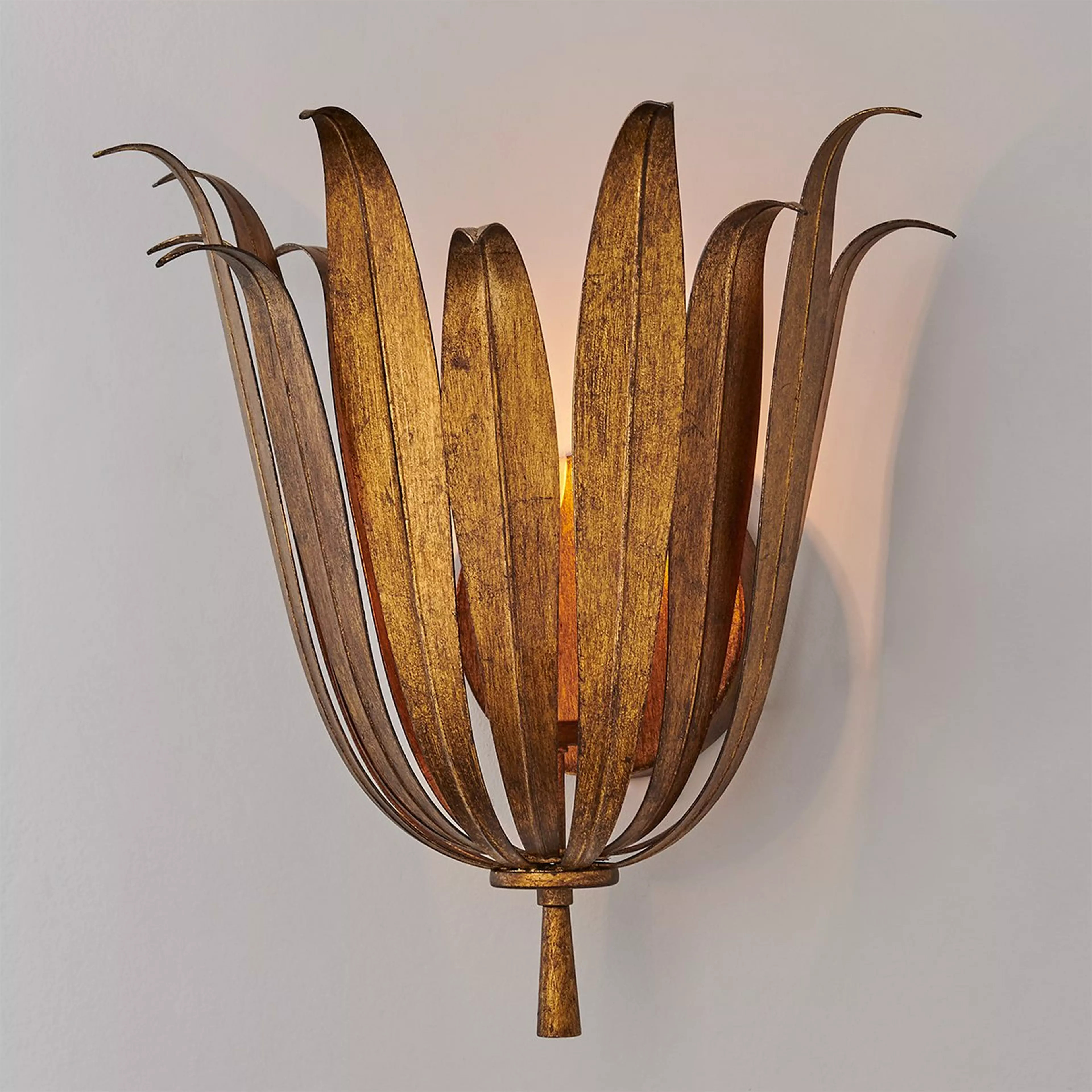 Vicenzio Leaf Sconce | Shades of Light