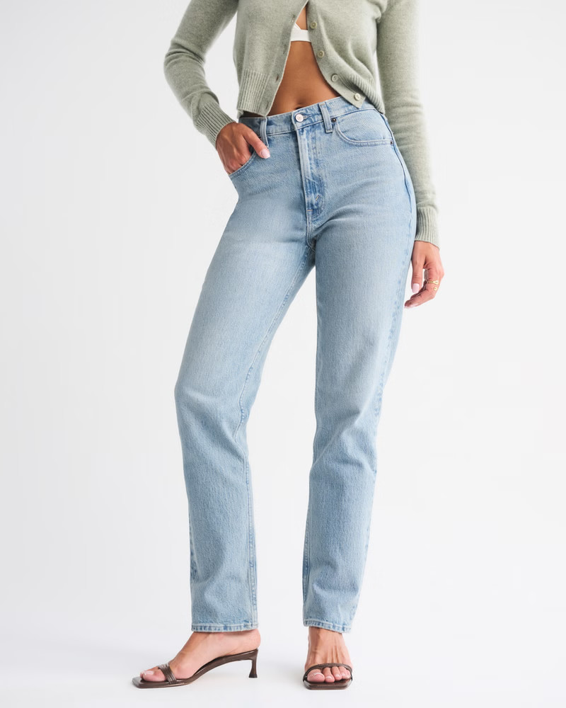 Curve Love Ultra High Rise 90s Straight Jean | Abercrombie & Fitch (US)
