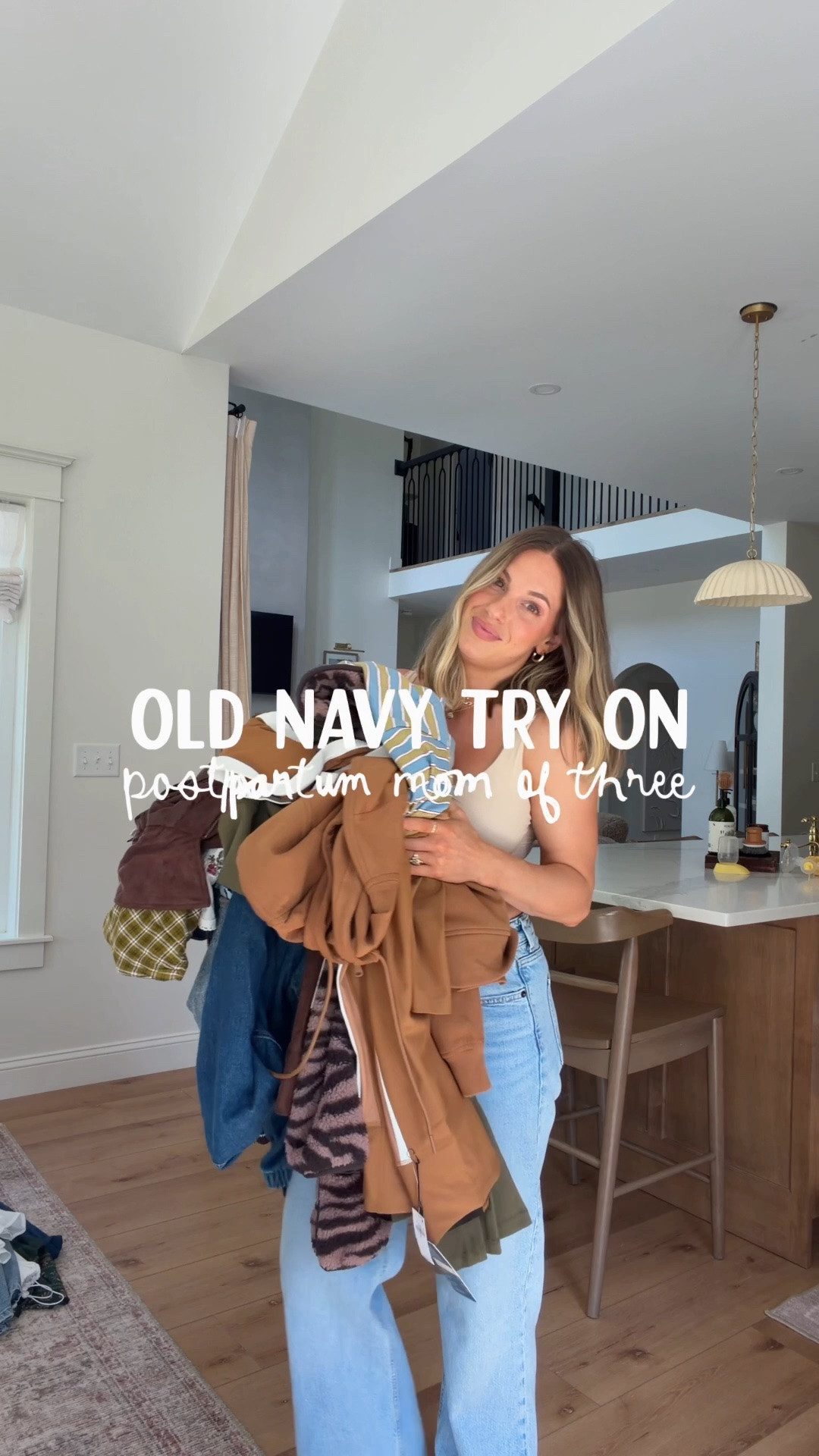 🚨40% OFF EVERYTHING + use code BONUS for an additional 20% off!🚨

Postpartum is the best excuse for a new wardrobe if you ask me😅 

Wearing size small in everything & size medium in the activewear! 


 #oldnavy #tryon #new #fall #style #ootd

#LTKootd #LTKmomlife #LTKSaleAlert