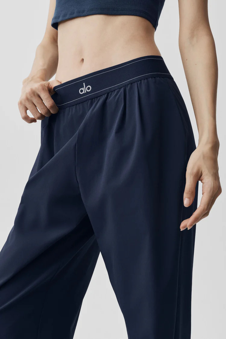 Suit Up Trouser (Short) | Alo Yoga (US)