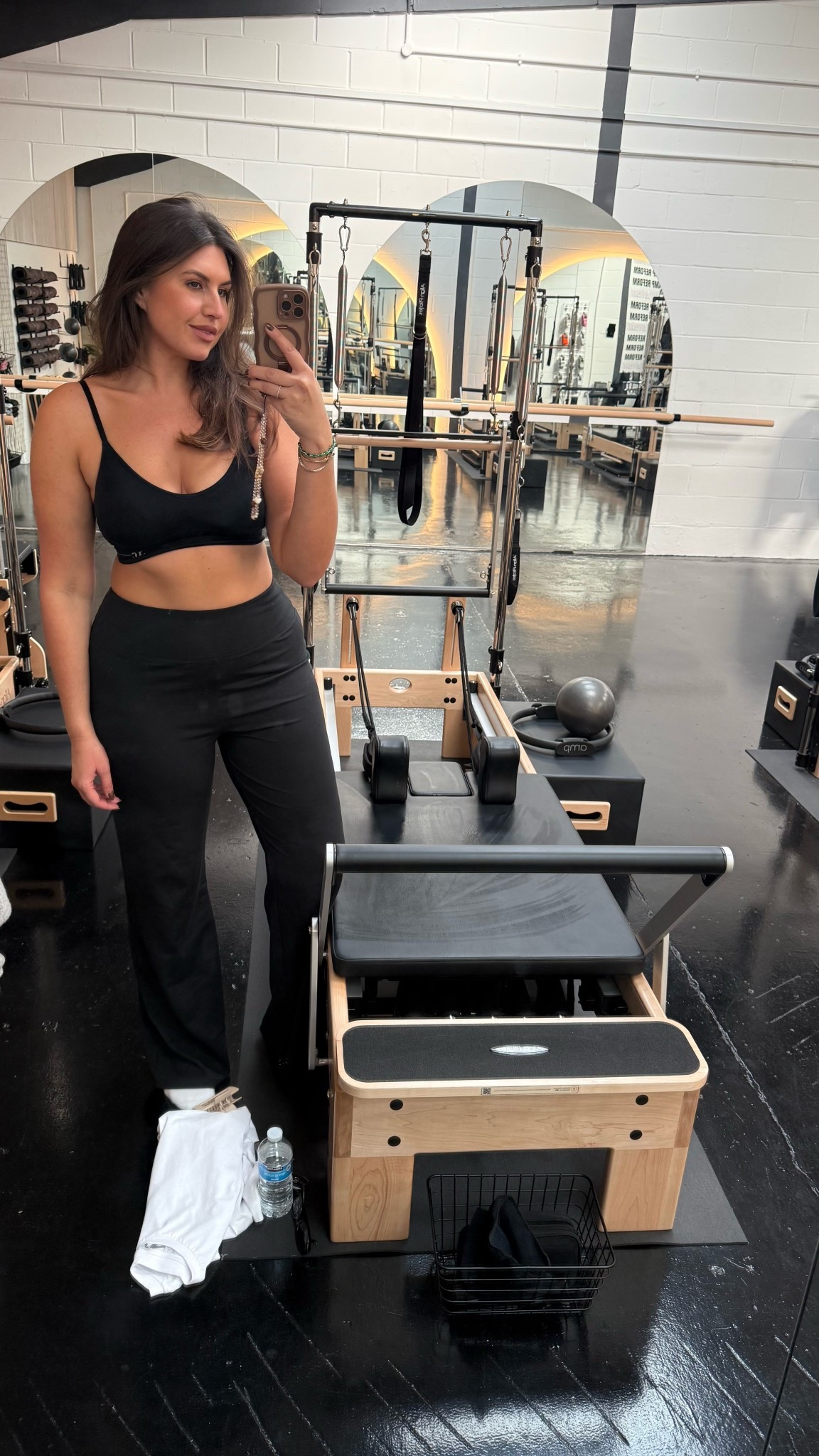 These trousers though 

#LTKuk #LTKfitness #LTKcurves
