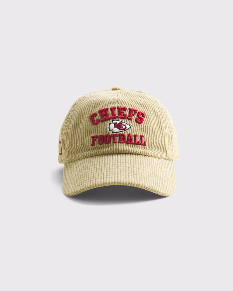 Abercrombie & Fitch Men's Kansas City Chiefs '47 Clean-Up Hat in Khaki - Chiefs - Size 1 SIZE | Abercrombie & Fitch (US)