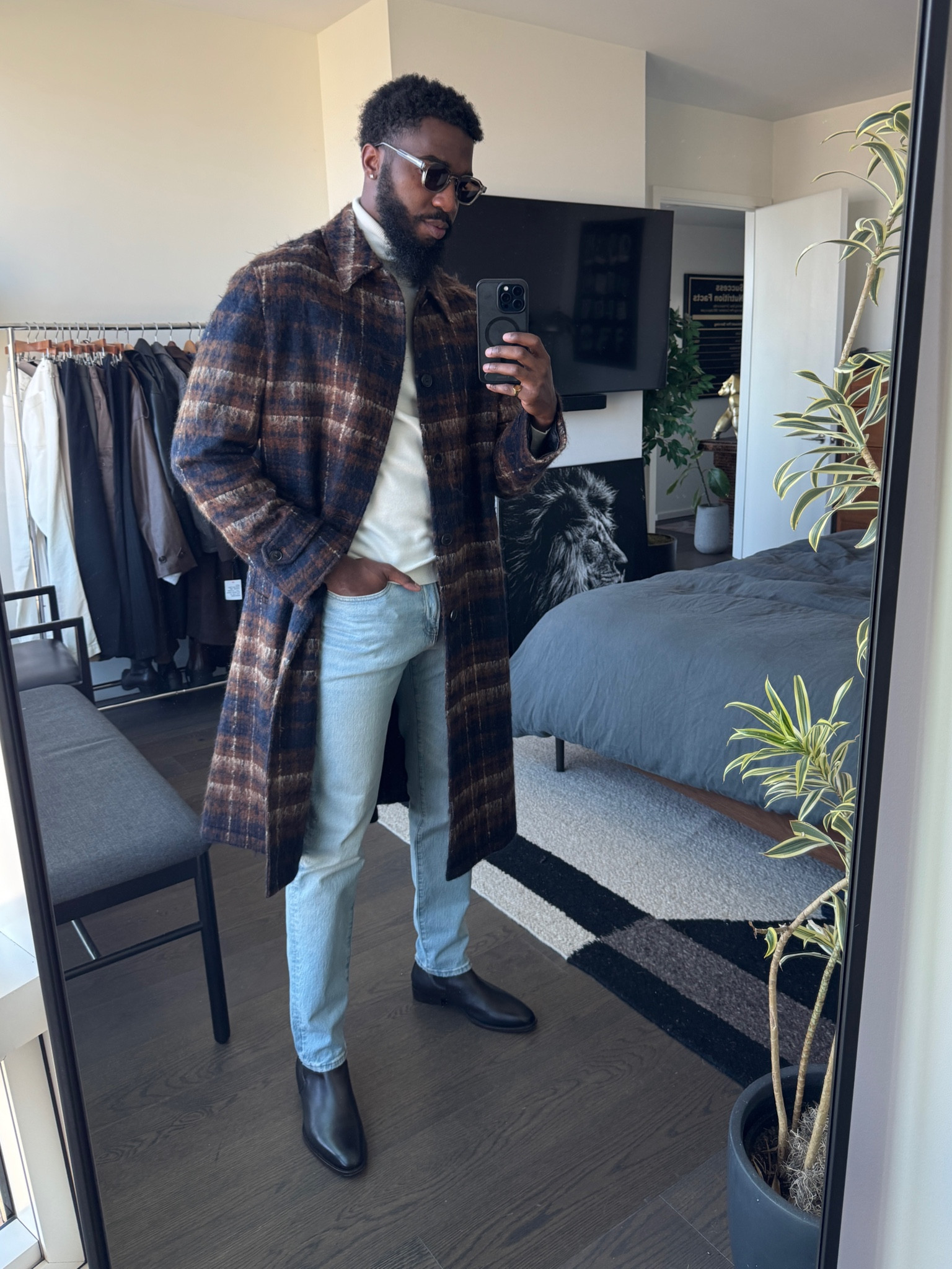 Navy Blue & Brown overcoat with light blue jeans and pair of brown Chelsea boots. Links to all items down below ⬇️ !

#LTKMens #LTKStyleTip