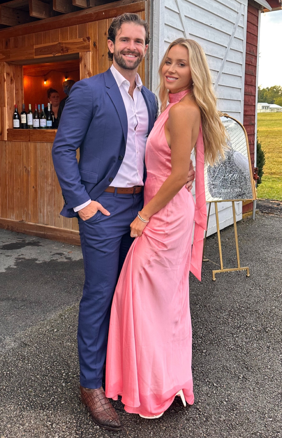 a wedding guest dress fav - size small! 

#LTKTravel #LTKWedding #LTKSeasonal