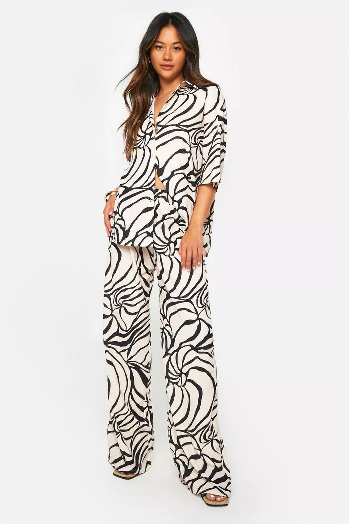 Hammered Mono Shell Print Oversized Shirt & Wide Leg Trousers | Boohoo.com (UK & IE)
