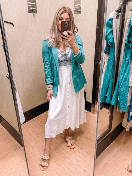This Kelly green blazer is just perfection for a summer workwear look! Wearing S in blazer and M in the rest 

#LTKStyleTip #LTKWorkwear #LTKSeasonal