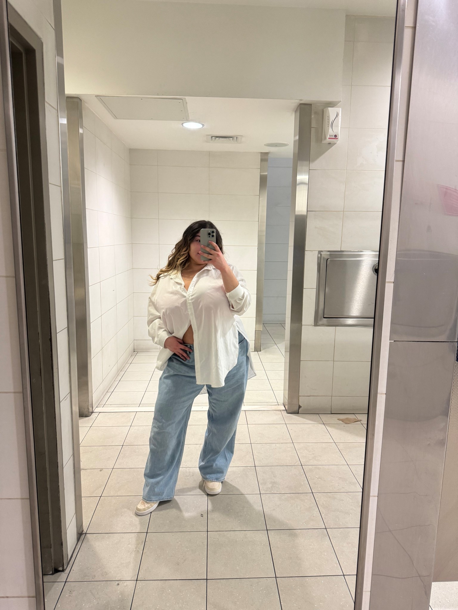 Airport fit 
button up: 1X
jeans: 34short 
shoes: 7 1/2 

#LTKTravel #LTKStyleTip #LTKPlusSize