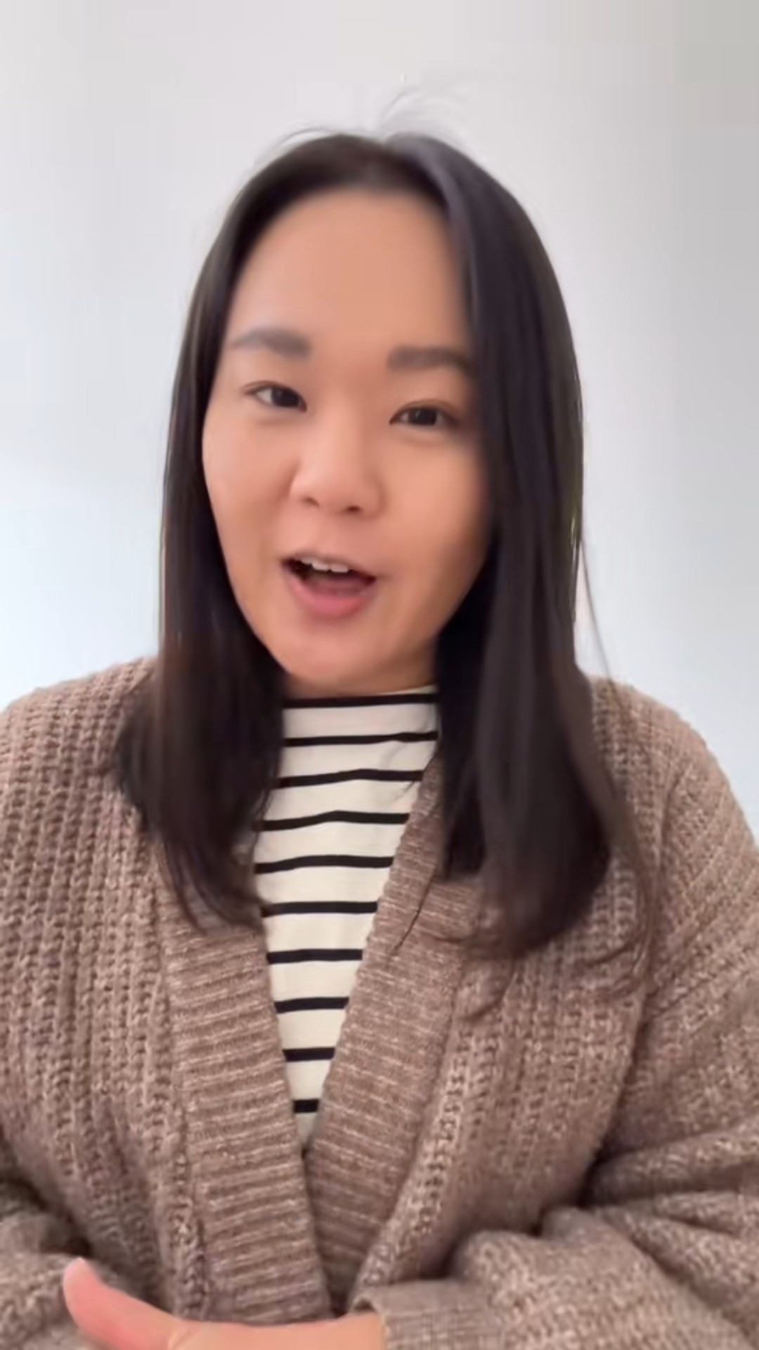 Skincare and haircare, including Korean skincare and Korean hair products, I’ve been using recently to combat the dry winter air in New York City and Minnesota.


#LTKmorningroutine #LTKgrwm #LTKBeauty