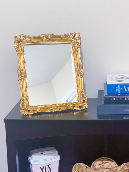 Found this cutie mirror on Amazon! 






Amazon 
Amazon mirror 
Amazon vintage gold mirror 
Vintage gold mirror 
Gold mirror 
Vintage mirror 
Amazon decor 
Amazon office decor 

#LTKstyletip #LTKhome #LTKunder50