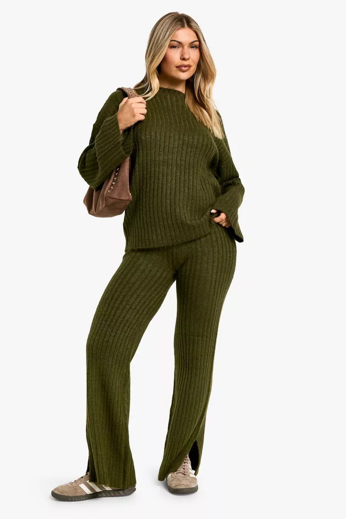 Soft Knit Thick Rib Crew Neck Oversized Jumper And Knitted Trouser Set | boohoo (US & Canada)