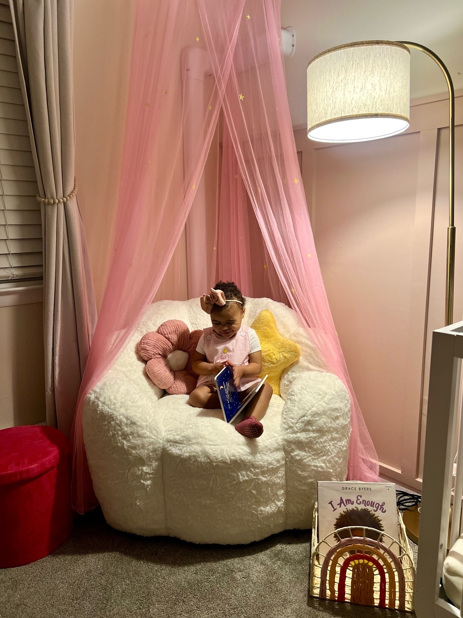 nursery chair to toddler cozy corner ☁️🧚🏽🌸⭐️📚✨ loving my daughter’s new big girl space!


#toddlerroom #toddlerroomdecor #nurseryinspo #cozycorner #kidsreadingcorner

#LTKKids #LTKBaby #LTKmomlife