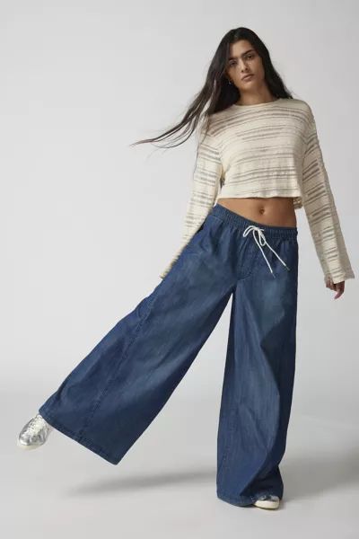 BDG Adriane Pull-On Wide-Leg Jean | Urban Outfitters (US and RoW)