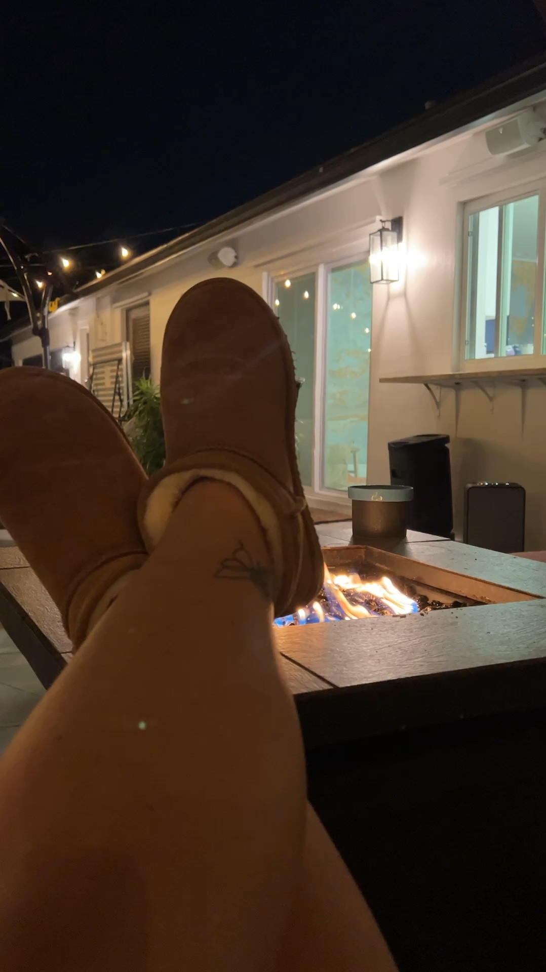Winter nights and boots

#LTKShoeCrush #LTKTravel #LTKHome
