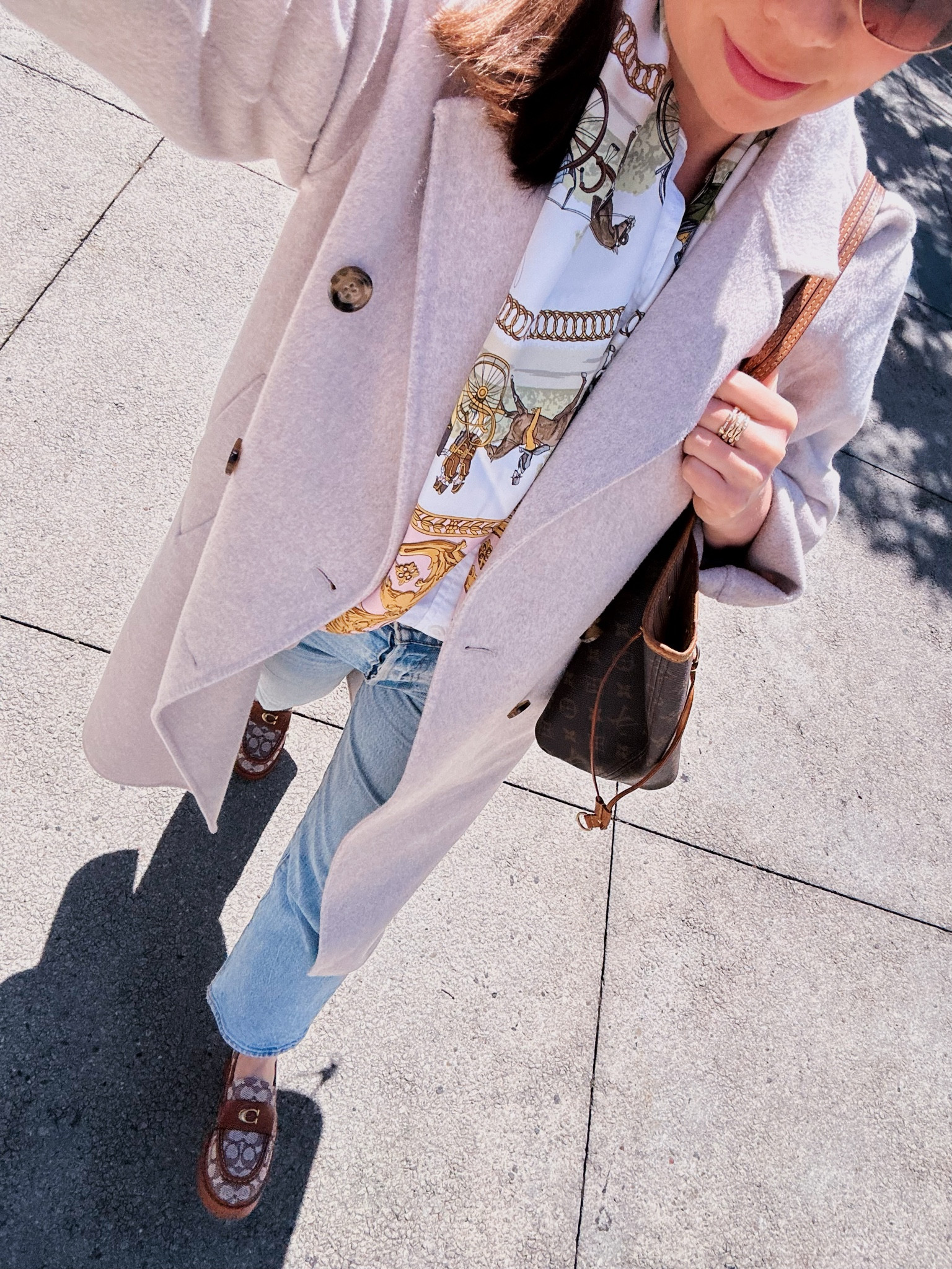 Drapey Mango Jacket. Size XXS

Summer jacket, layering, lightweight jackett

#LTKSeasonal #LTKsalealert #LTKstyletip