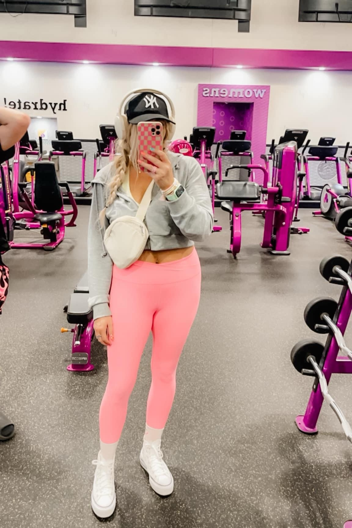 #Shein finds 
#Shein workout 
#ltkunder50 

#LTKStyleTip #LTKFitness #LTKSaleAlert