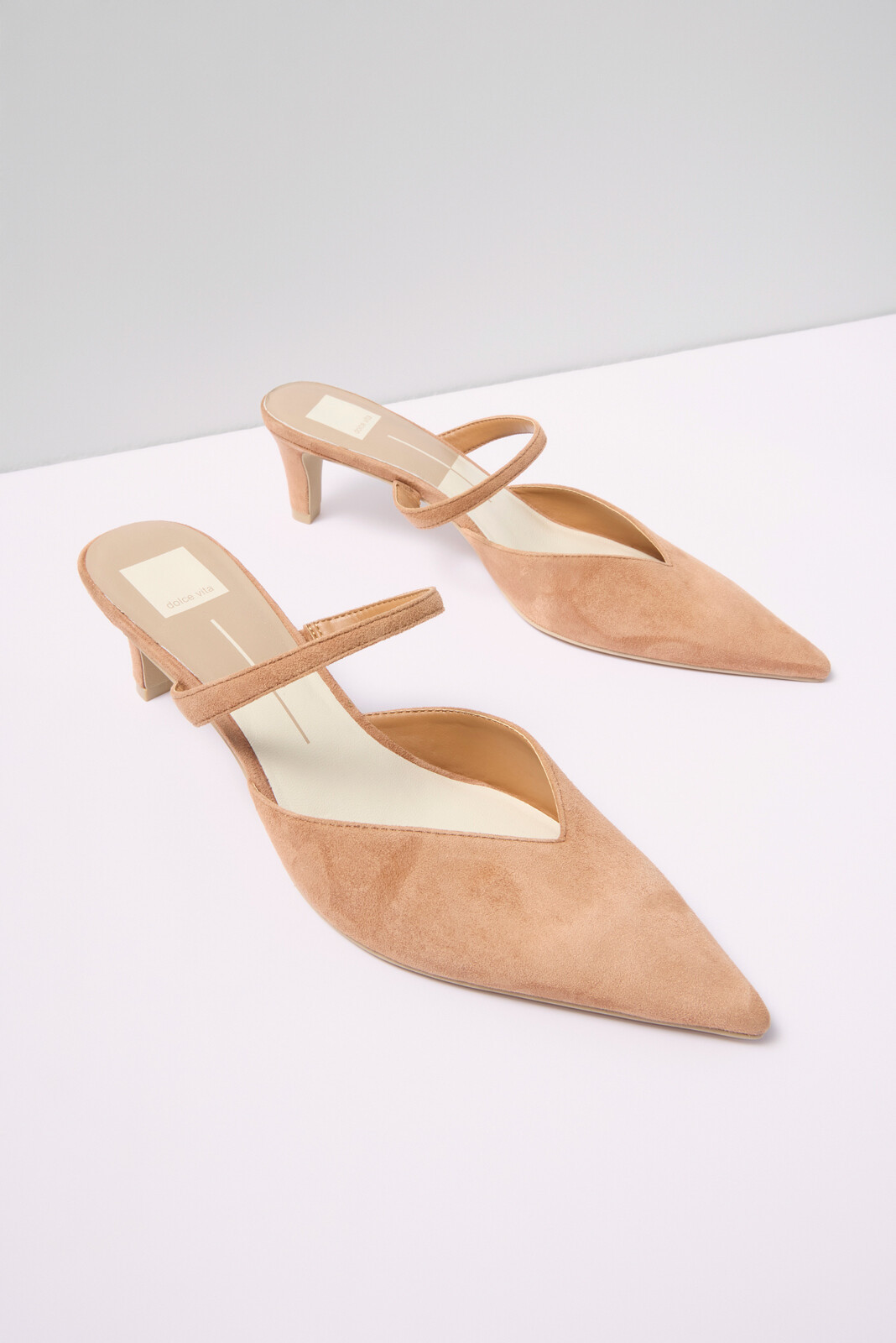 Kanika Mid Pump | Evereve