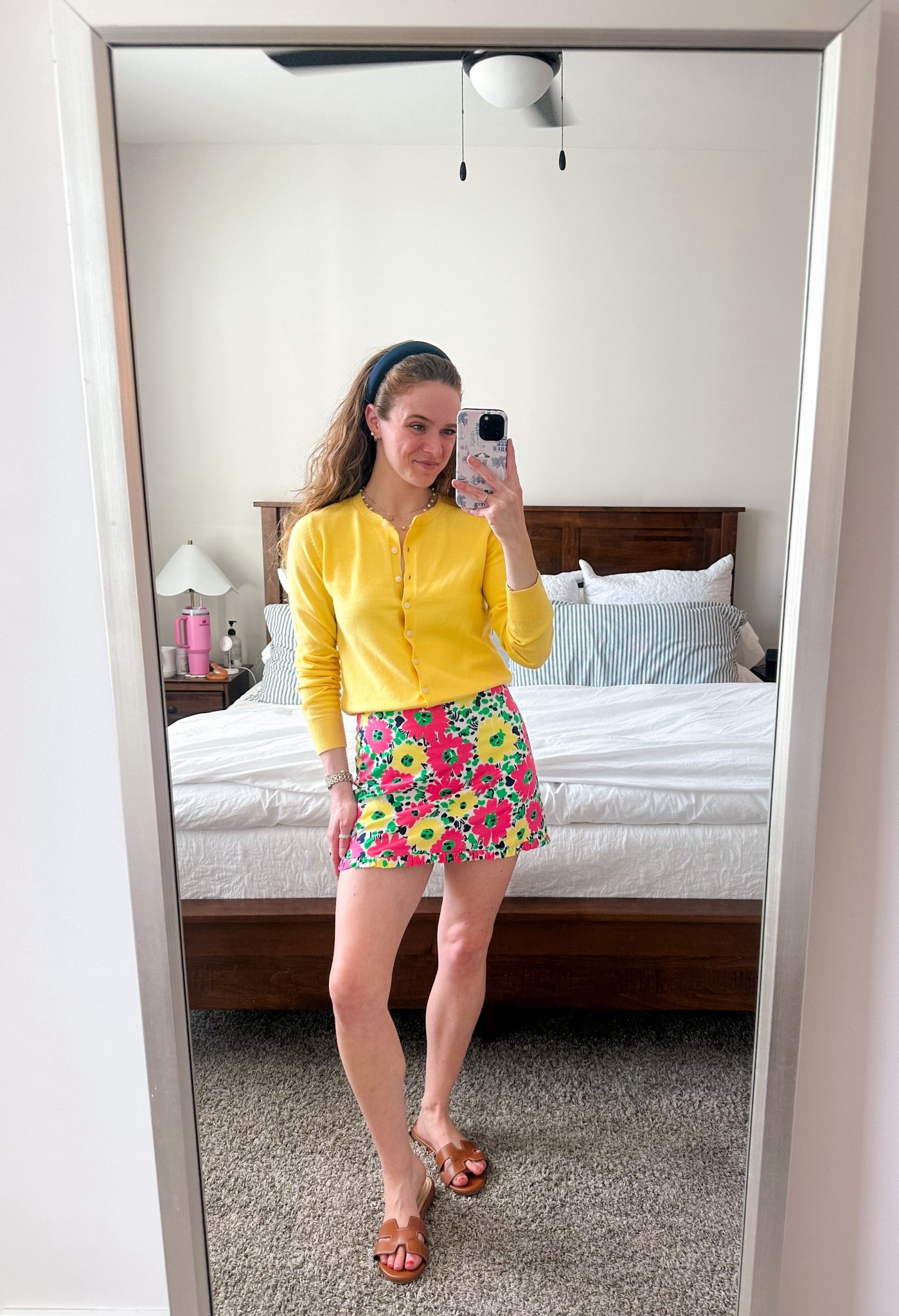 OOTD for a little solo date night while Alex is out of town! ☀️