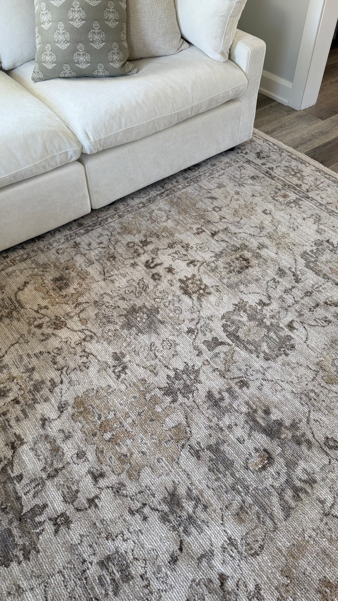 living room rug

#LTKHome