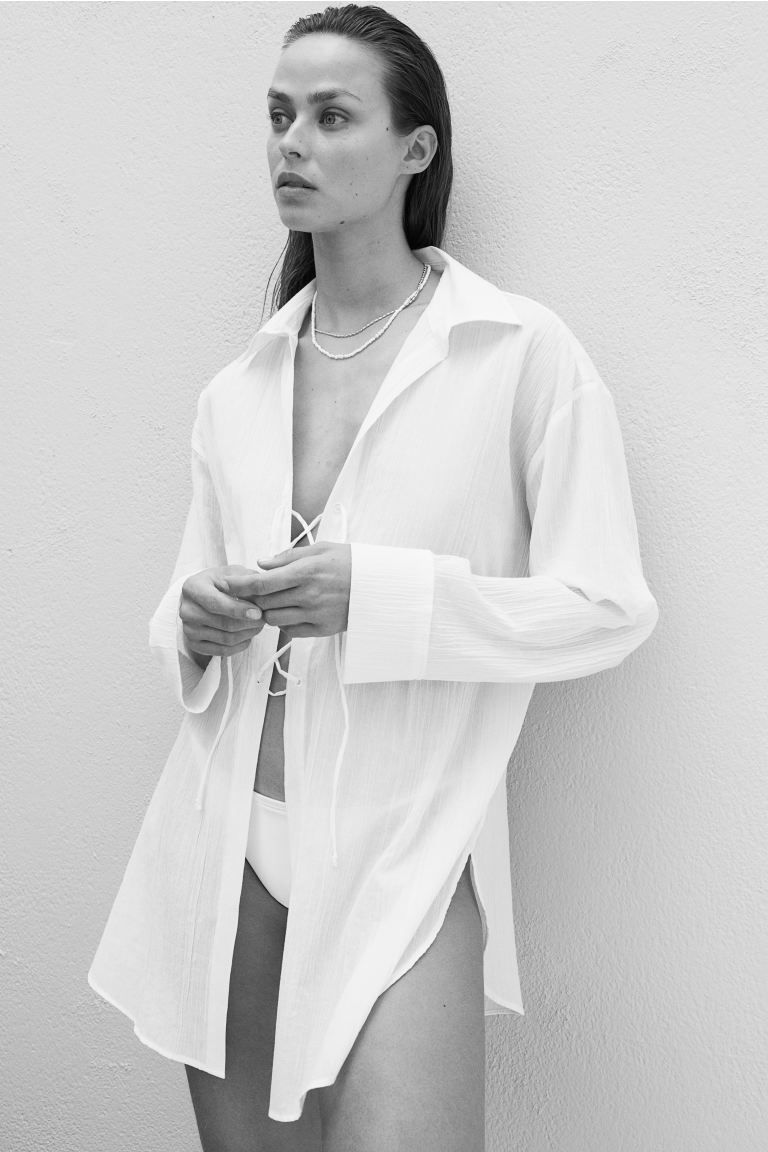 Lacing-detail Beach Shirt - V-neck - Long sleeve - White - Ladies | H&M US | H&M (US + CA)