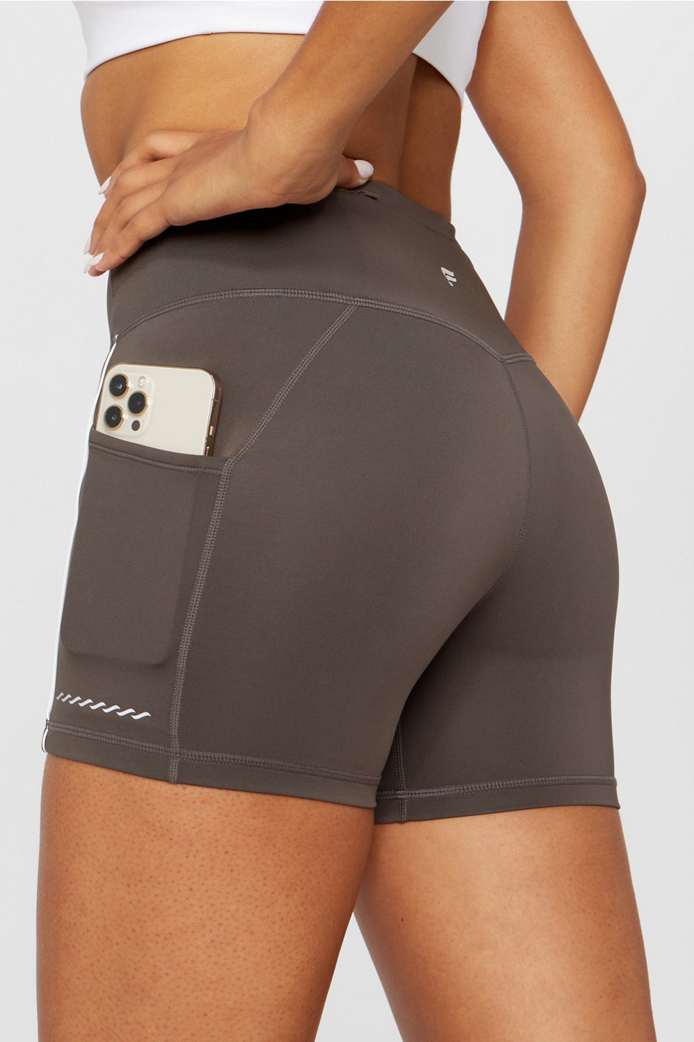 Anywhere Motion365+ HW Piped Run Short 4" | Fabletics
