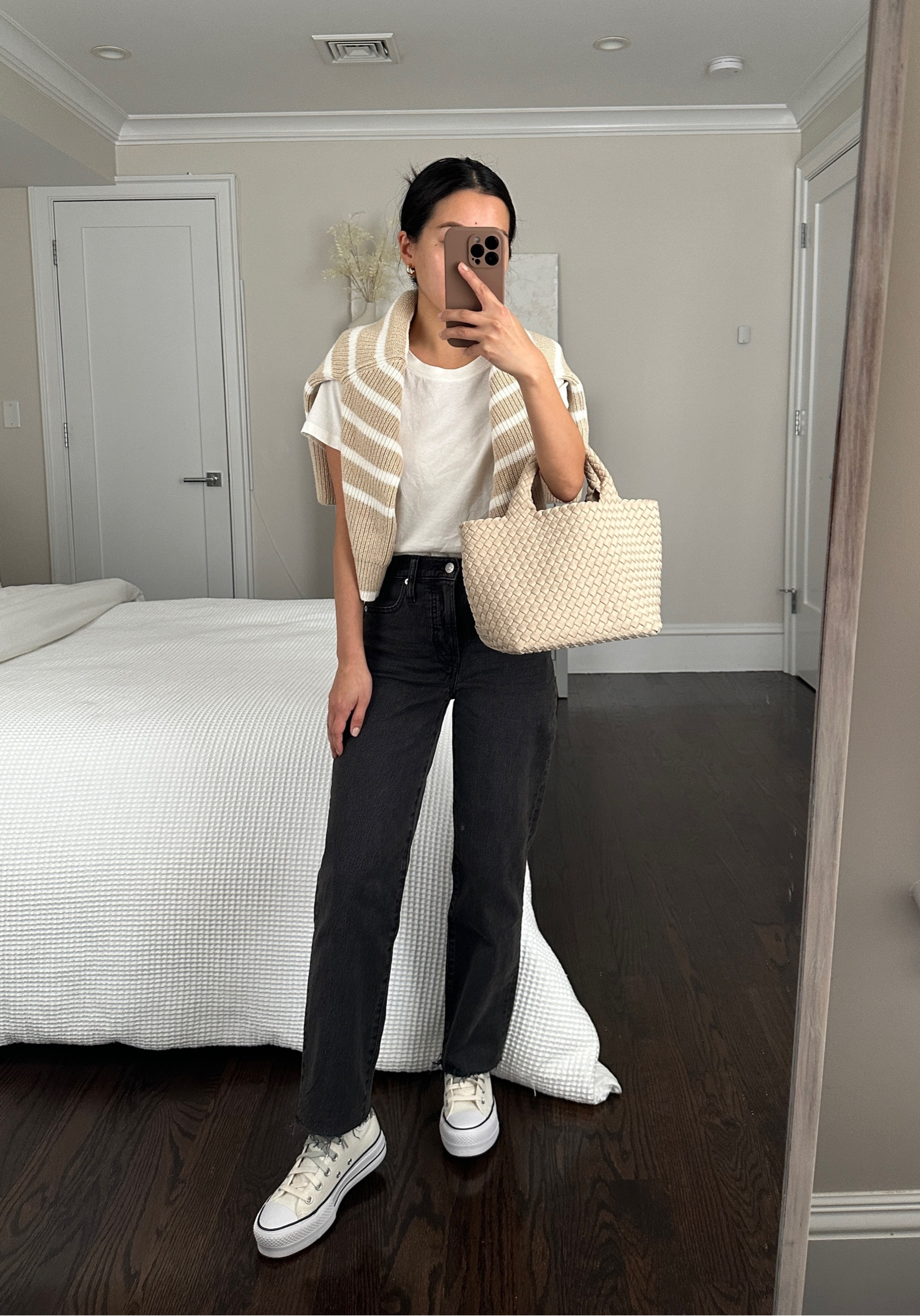 20% off these Madewell jeans with code YESPLEASE - also linked a few other petite sale picks // casual black jeans + white tee outfit // winter to spring transitional outfits 

•Madewell vintage straight jeans 23 petite 
•Madewell tee xxs
•Converse platform high top sneakers sz 5 
•BR sweater (old; similar options linked)
•Naghedi bag
•Boll & Branch bedding 

#petite

#LTKshoecrush #LTKSeasonal #LTKstyletip
