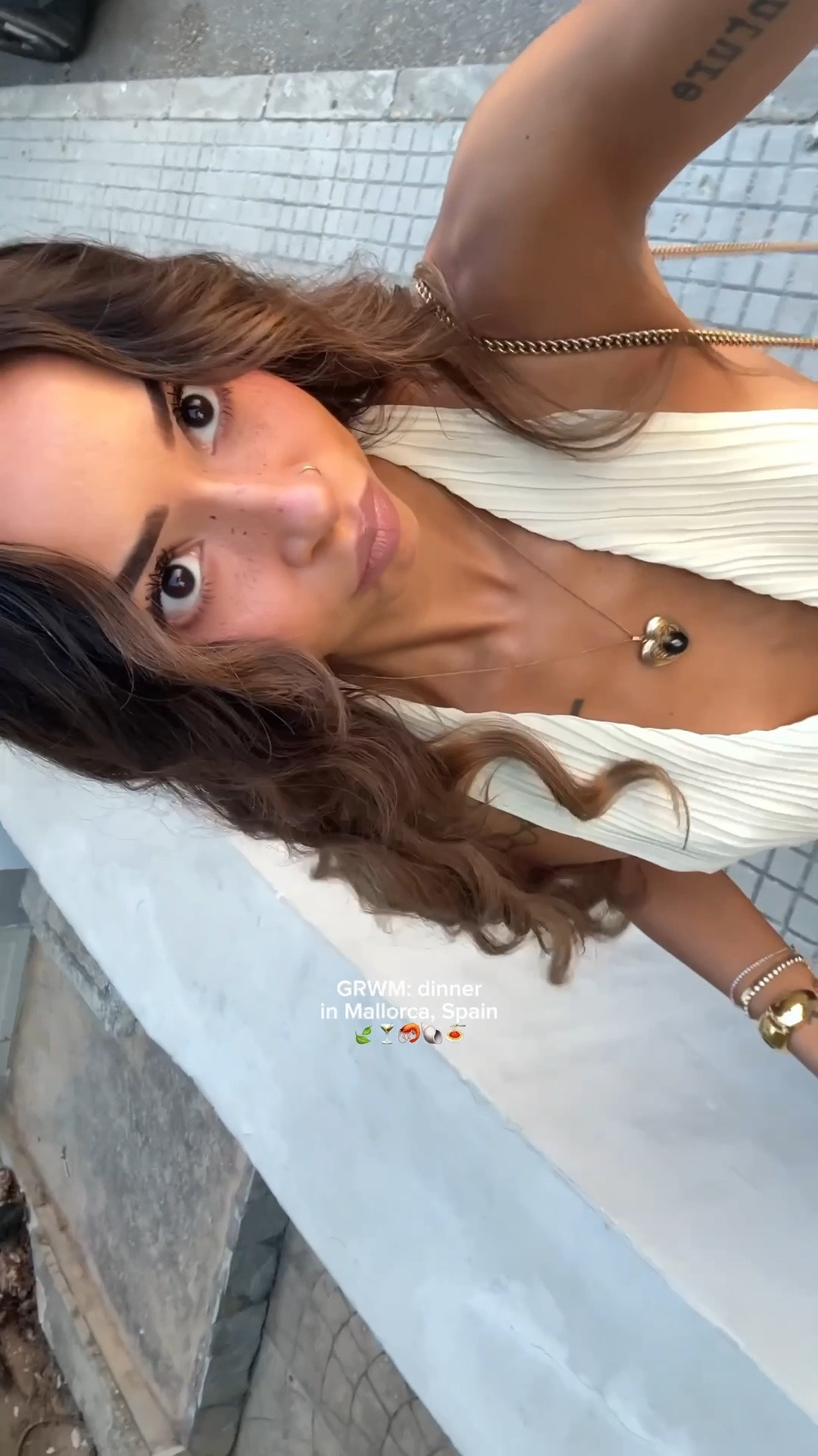 GRWM for girl’s night in Mallorca, Spain! 🍃🍸🏛️🕯️🦐⛵️ the perfect travel makeup for dressy nights xx